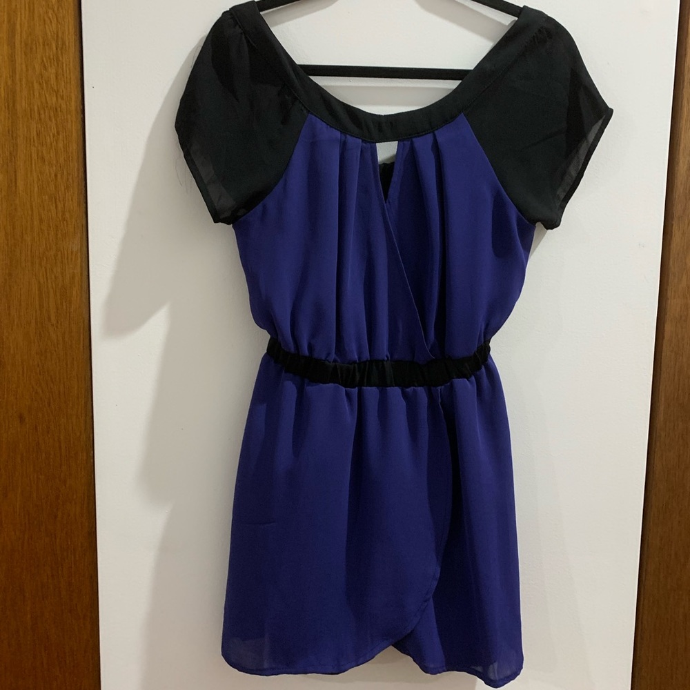 2b Bebe dress. Blue, size S